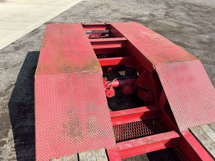2000-talbert-35-ton-image-19