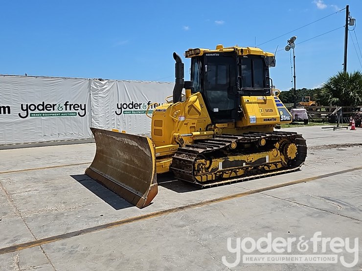 2022-komatsu-d51pxi-24-image-2
