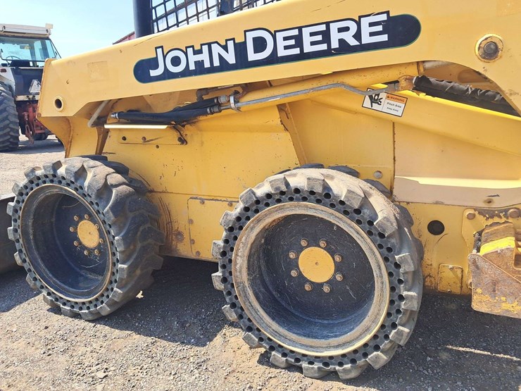 2003-john-deere-260-image-5