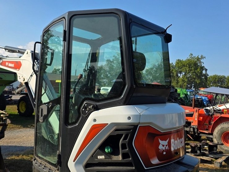 2024-bobcat-e35-image-19