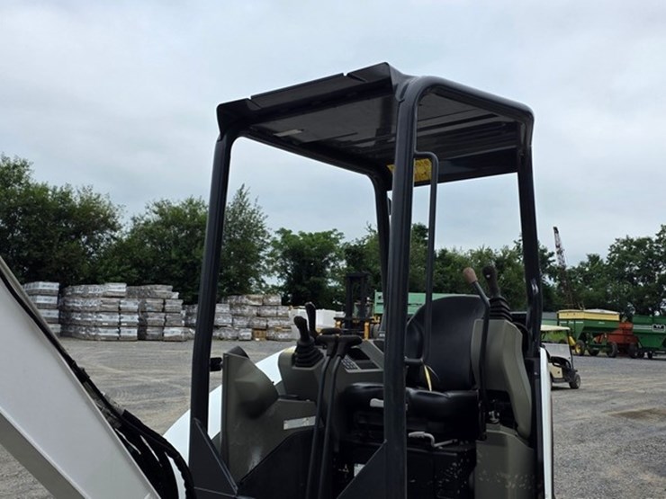 2019-bobcat-e35i-image-13