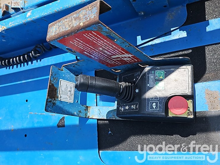 2016-genie-gs1930-image-9