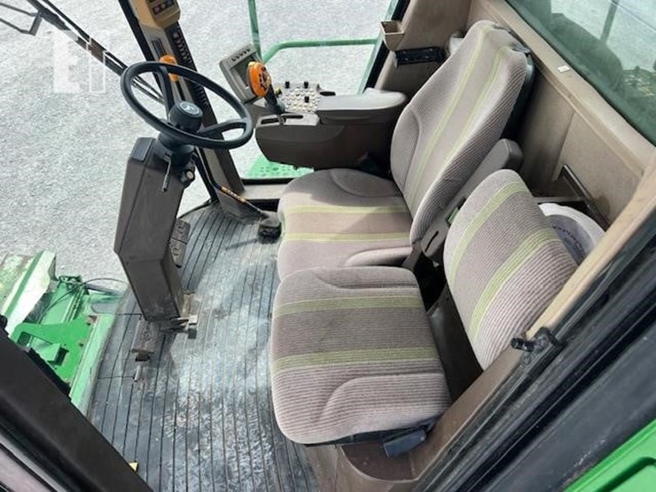 2011-john-deere-9770-sts-image-49