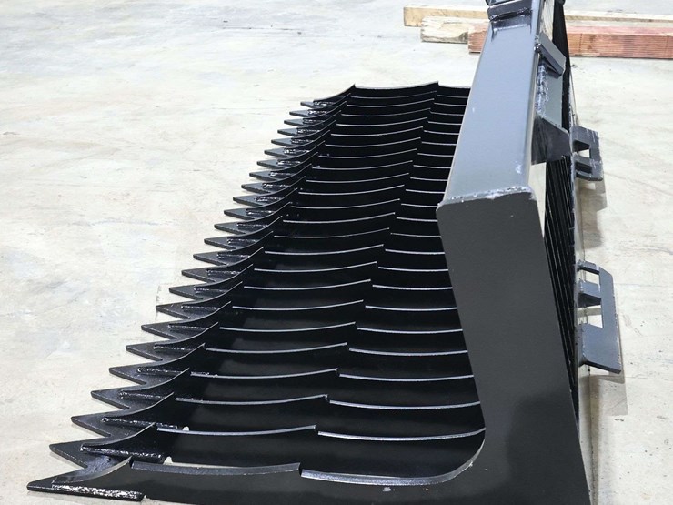 72"-qt-fine-skeleton-bucket-low-side-image-5