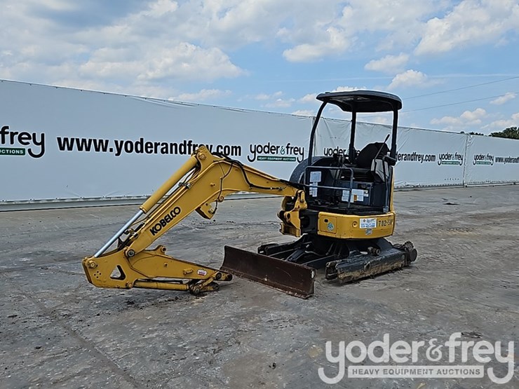 2020-kobelco-sk30-image-1