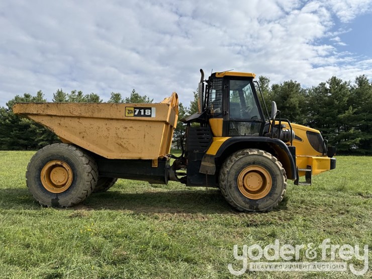 2005-jcb-718-image-6