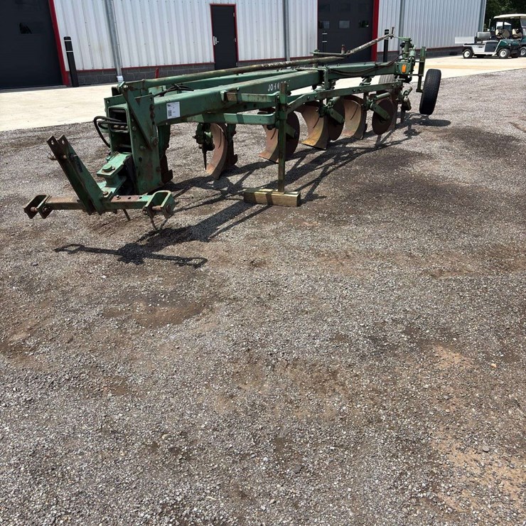 JOHN DEERE 1350