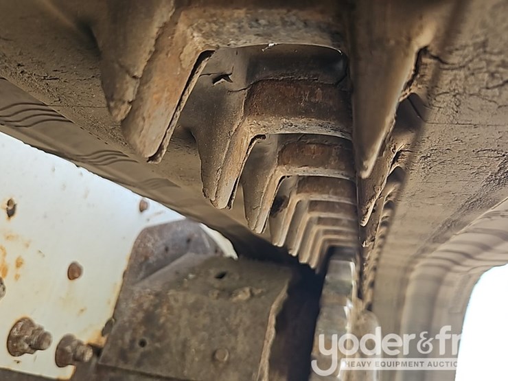 2019-bobcat-t740-image-9
