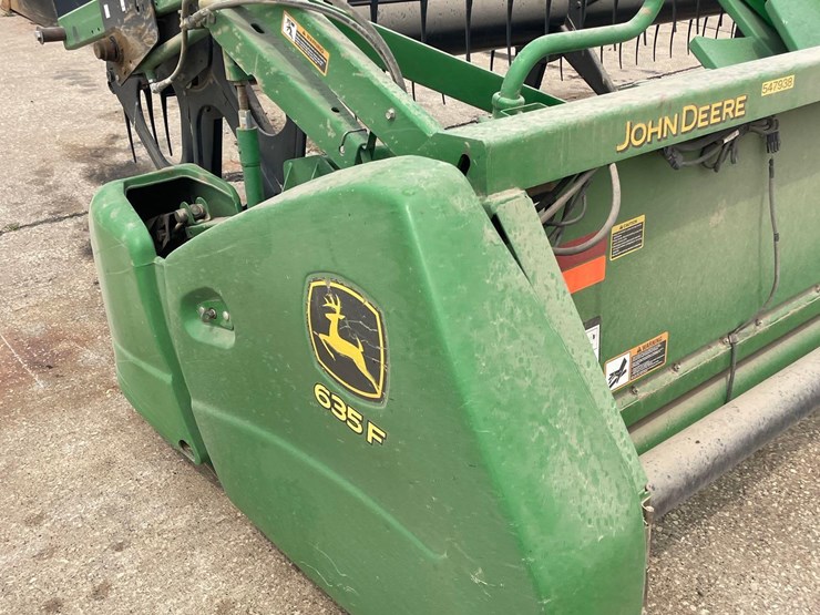 2011-john-deere-635f-image-5