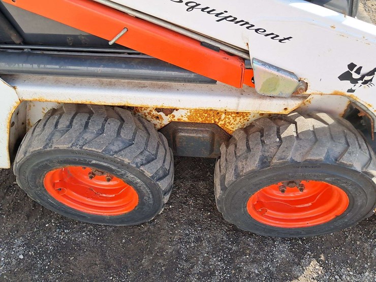 2016-bobcat-s70-image-8