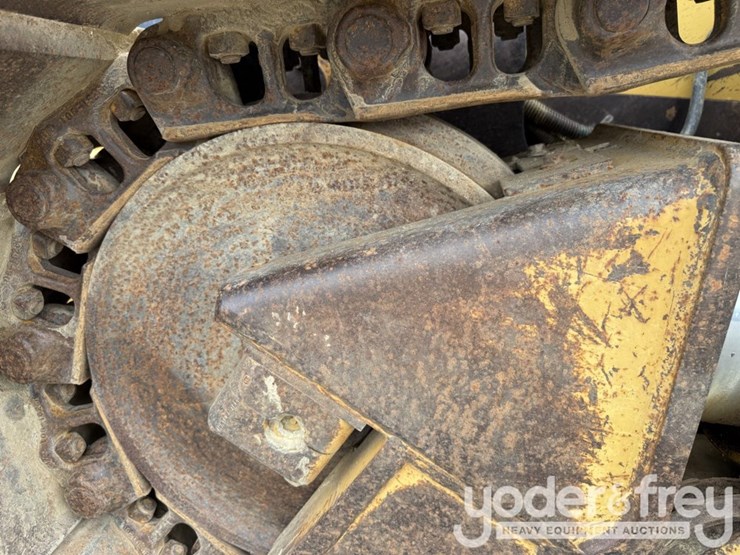 2012-caterpillar-d6n-xl-image-9