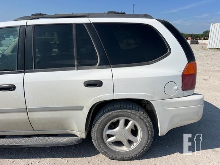 2006-gmc-envoy-image-20