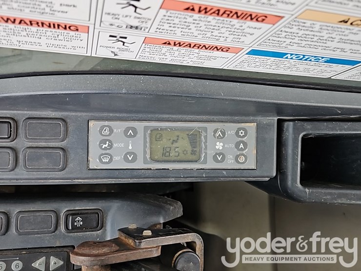 2015-kobelco-sk210-lc-9-image-41