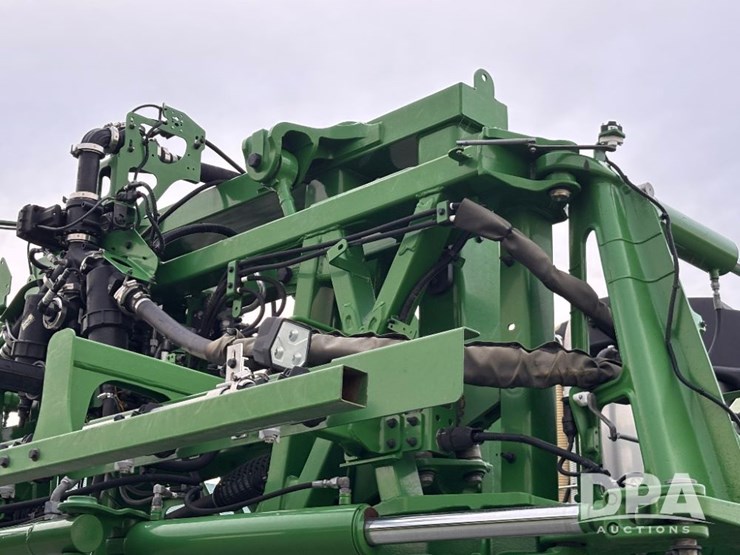 2023-john-deere-612r-image-101