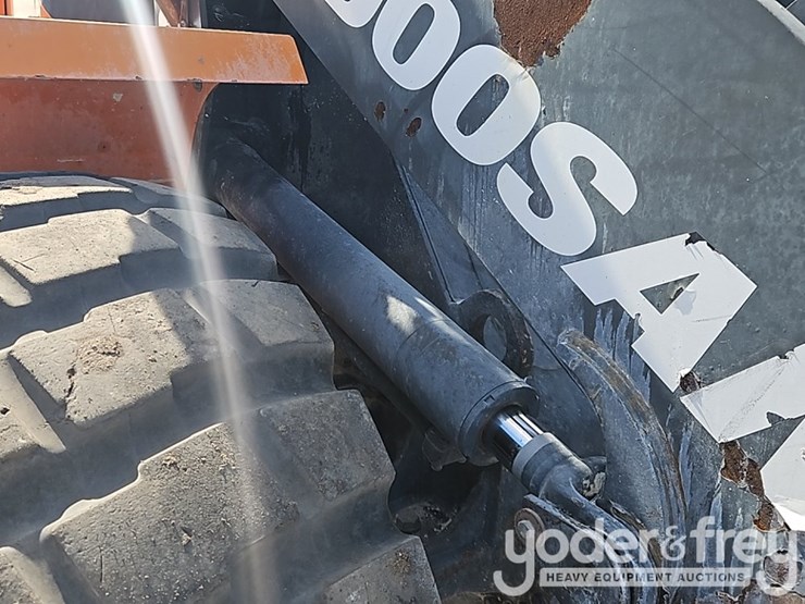 2019-doosan-dl250-5-image-11