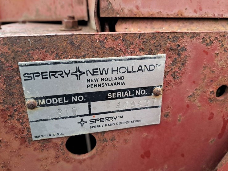 new-holland-310-image-17