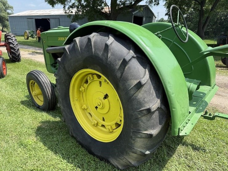 john-deere-d-image-7
