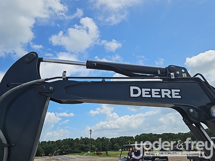 2023-deere-35g-image-19