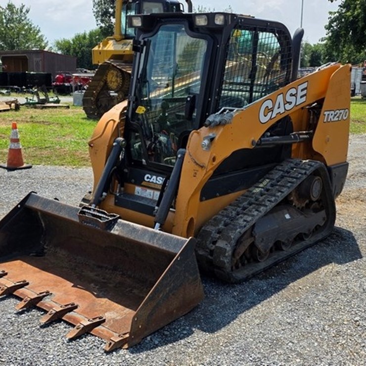 2017 CASE TR270