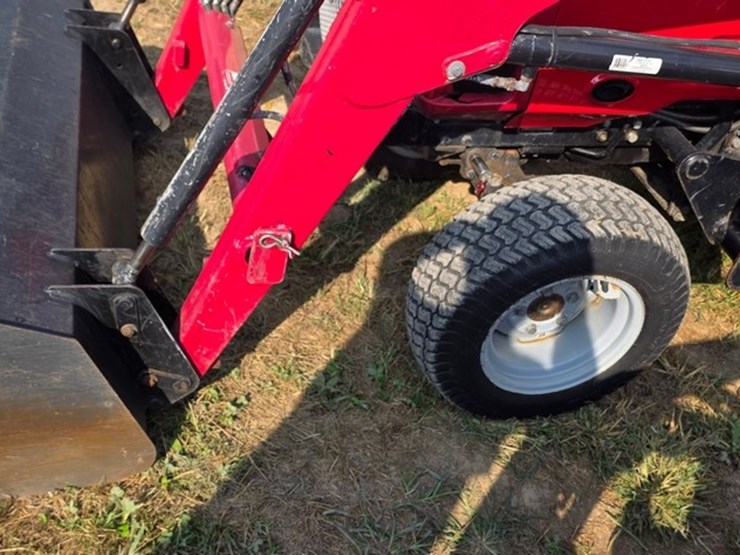 mahindra-2516-image-24
