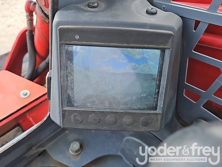 2021-takeuchi-tl8r2-image-32