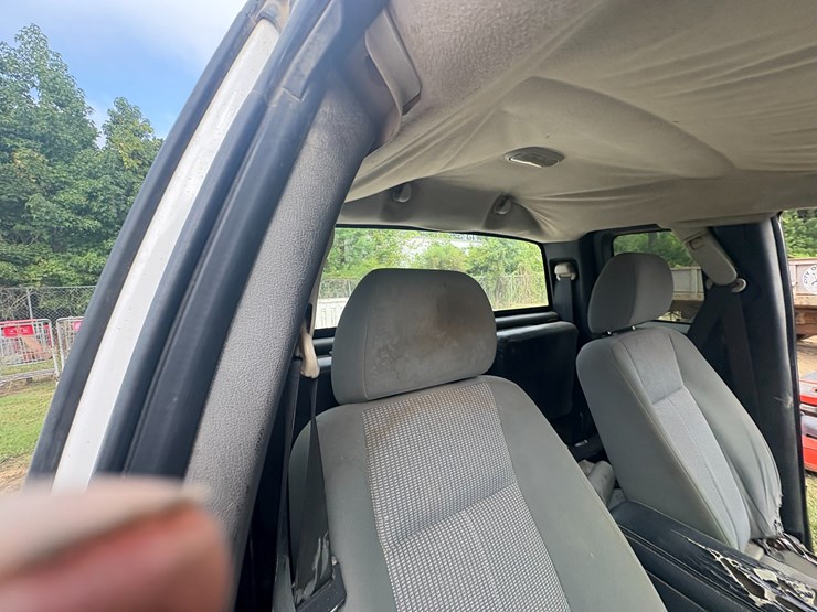 2011-dodge-dakota-image-22