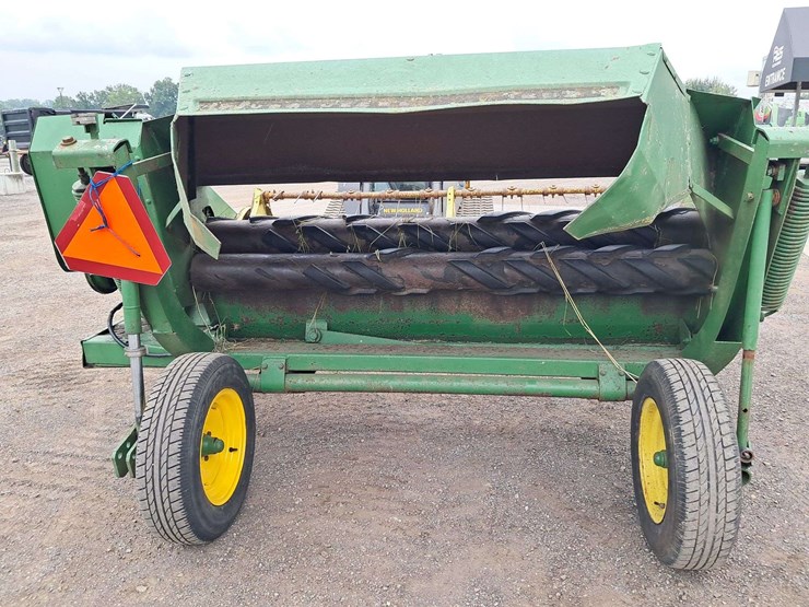 john-deere-1207-image-3