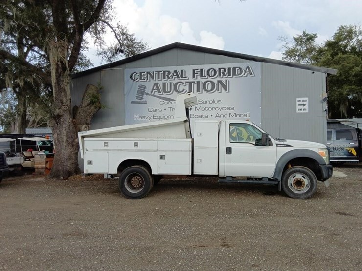 2013-ford-f550-image-9