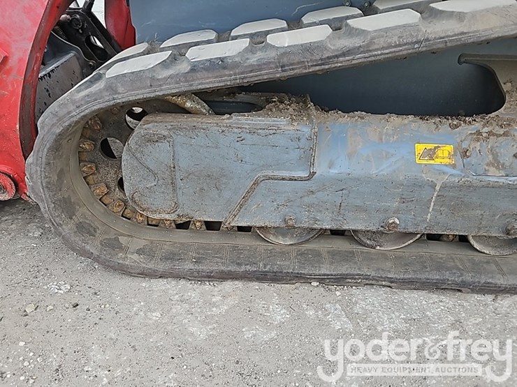 2021-takeuchi-tl8r2-image-17