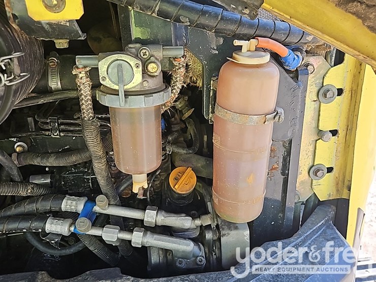 yanmar-vio55-image-25