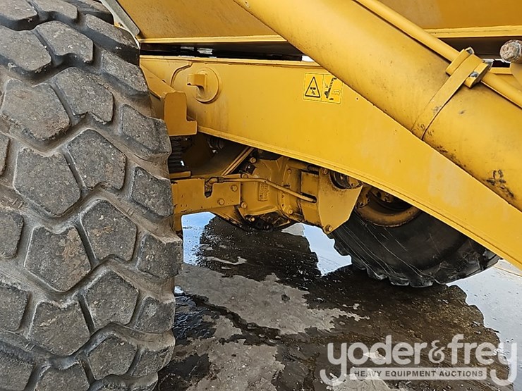 2014-bell-b30e-image-9