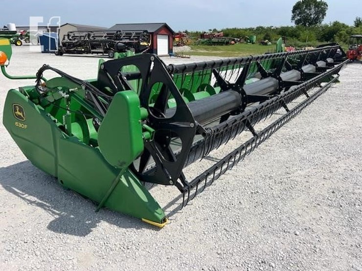 2009-john-deere-630f-image-22