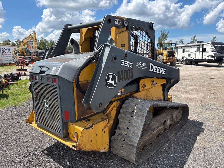 deere-331g-image-28