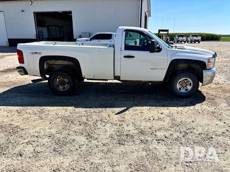 2008-chevrolet-2500-image-7