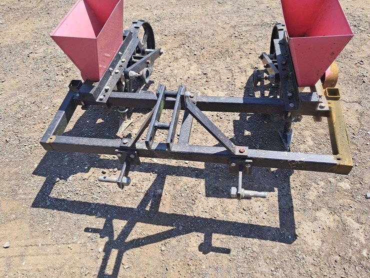 2-row-planter-image-8
