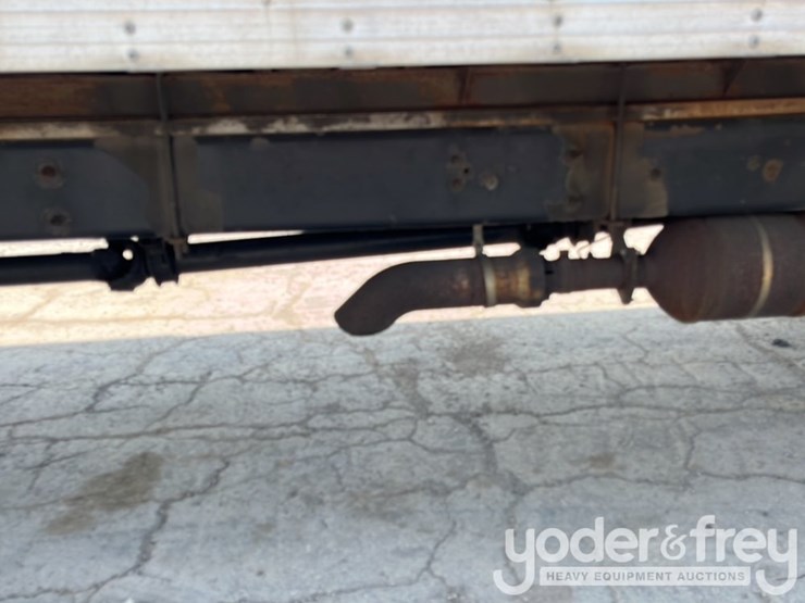 2013-international-durastar-4300-image-12