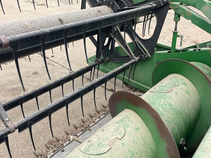2011-john-deere-635f-image-24