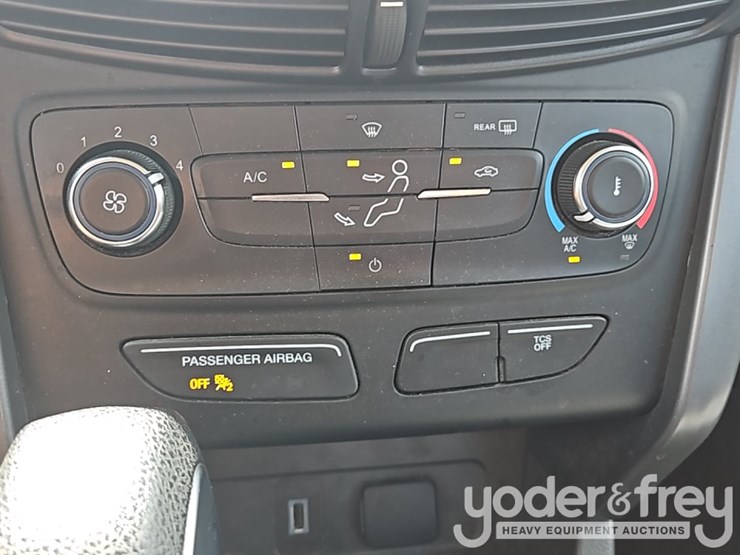 2018-ford-escape-image-29