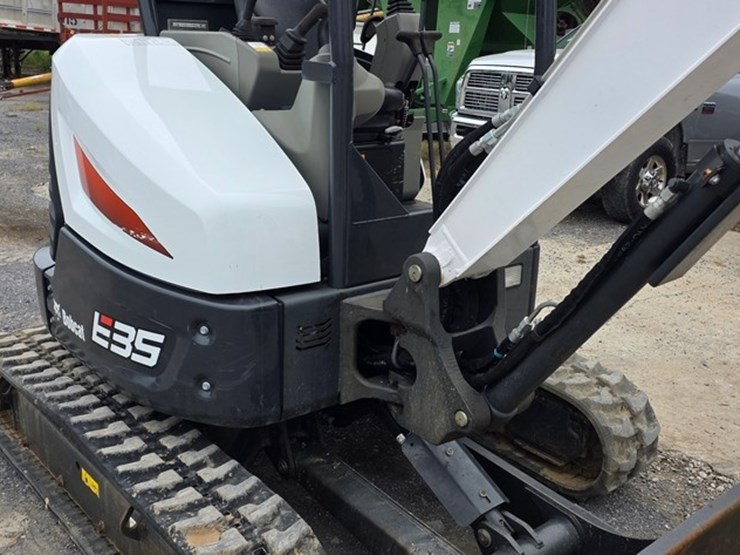 2019-bobcat-e35i-image-29