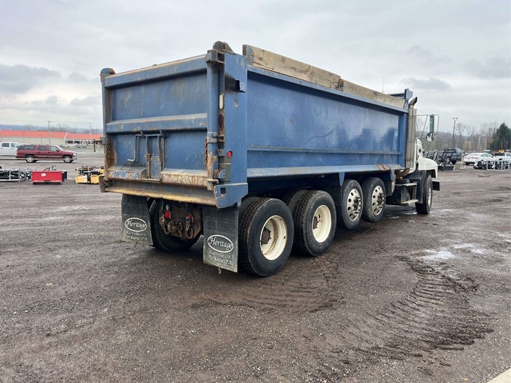 1999-mack-ch6-dump-truck-image-4