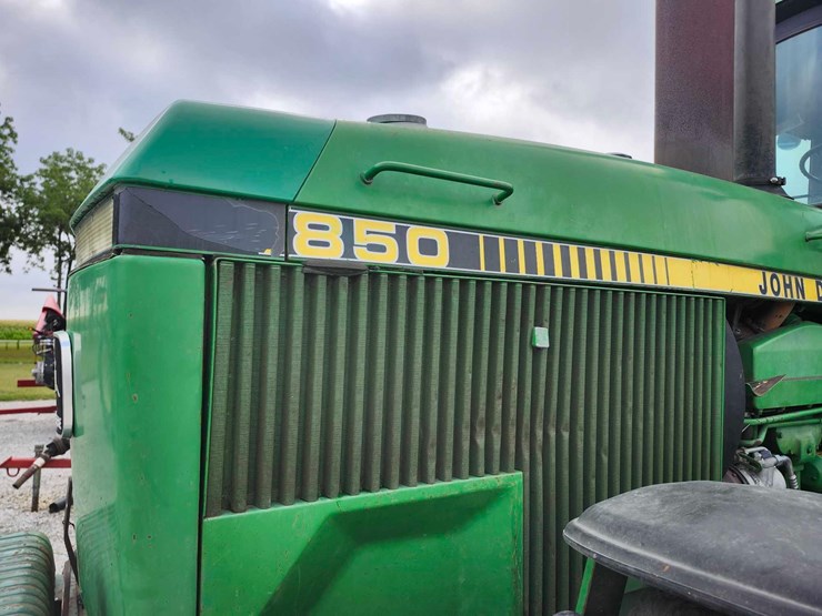 1983-john-deere-4850-image-2