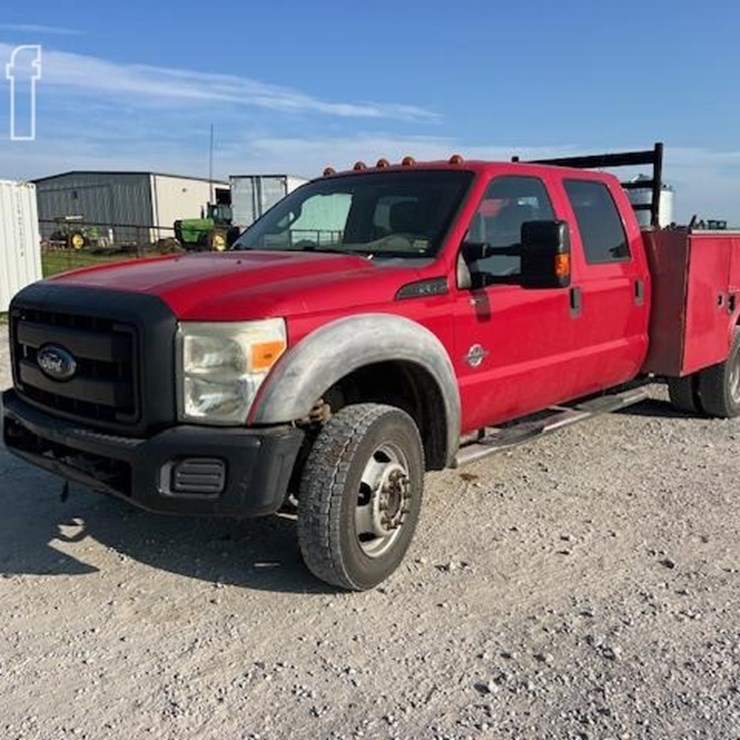 2011 FORD F550 SD