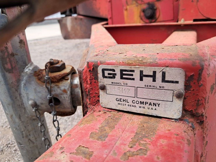 gehl-115-image-18
