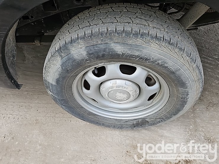 2016-ford-f150-image-13