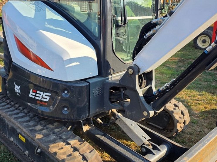 2024-bobcat-e35-image-30