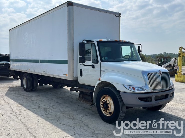2013-international-durastar-4300-image-7