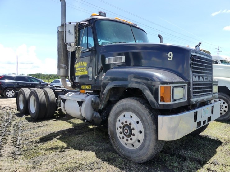 1994-mack-ch613-image-2