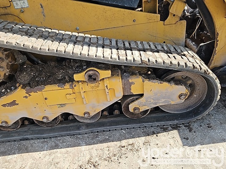 2023-caterpillar-259d3-image-9