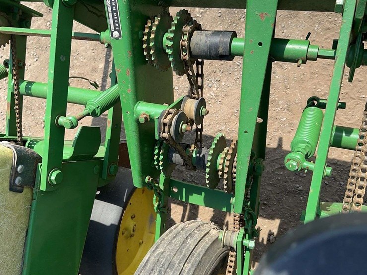 john-deere-2-image-10