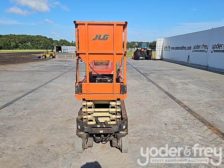 jlg-1932r-image-14